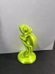 Chameleon Pen Holder,Chameleon 3d printed pen or pencil holder!Novelty Holder - Picture 1 of 3
