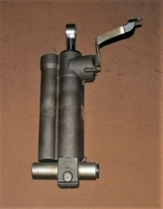 Honda 25 HP 4 Stroke Manual Trim Assembly PN 51601-ZW2-F23 Fits 2001-2007+ - Bild 1 von 2