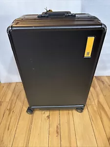 LEVEL8 Zipperless Suitcase Aluminum Frame, Hardshell , 24 Inch Check-in Luggage - Picture 1 of 14