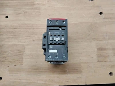 ABB AF265-30-11-13 3P 265A 100-250V Contactor - Image 1 of 4