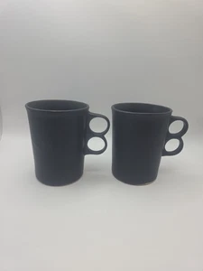 Tazza Bennington Pottery Vermont nera con doppio manico grilletto 1340 imperfezioni - Foto 1 di 11