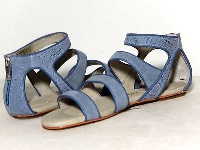 Sandalia Gladiador TSUBO Barbra Ray Gamuza y Cuero Nueva con Etiquetas Talla 6/7, Acero Azul Foto 1 de 4