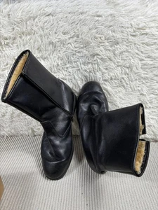 Hush Puppies Damenstiefel Größe 9,5 W schwarz Leder Lammfell gefüttert Reißverschluss Winter - Bild 1 von 8