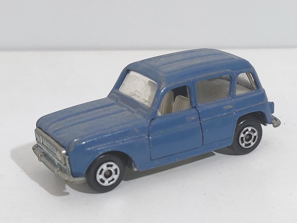 88221 POLISTIL 1/55 RJ22 - Renault 4 - Immagine 1 di 4