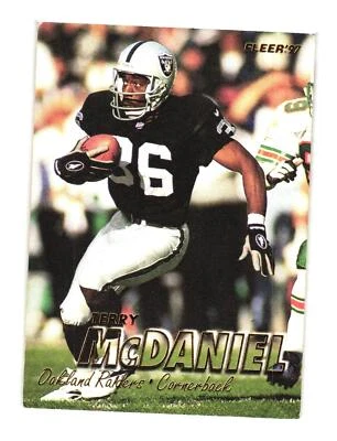 1997 Fleer #286 Terry McDaniel Oakland Raiders - Image 1 of 2