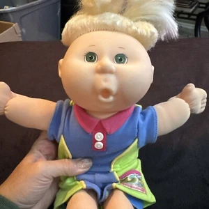Vintage Cabbage Patch Doll 1995 Mattel Babblin Fun Talks And Sings - Picture 1 of 9