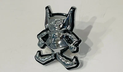 AMC Gremlin 1970 emblema de guardabarros Foto 1 de 3