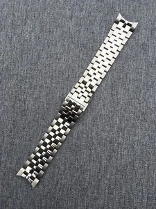 Bulova Curv 96A186 22mm Stainless Steel Watch Strap Bracelet Unworn - Picture 1 of 4