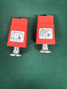 EDWARDS APG100-XM D02601000 VACUUM GAUGE,Working - Picture 1 of 5