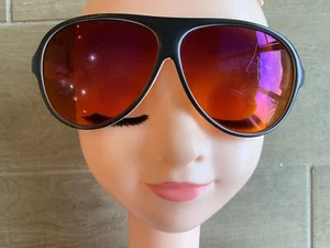 VTG BluBlocker Sunglasses #2690 Black FRAMES SCRATCHES ON LENSES - Picture 1 of 11