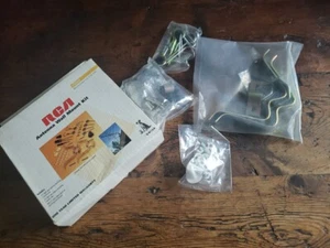 Kit de montaje en pared de antena RCA VH120 SOPORTE TRANSFORMADORES DE HARDWARE ABRAZADERAS DE TV GRAPAS - Imagen 1 de 3