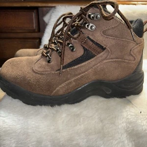 ROUTE 66 Women Brown Suede Boots US 5M Skid Resistant None Marking ExerFlex Shoe - Picture 1 of 24