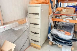 Metall Hängeregisterschrank, versperrbar und feuersicherer - 49/78/142 cm -200kg - Bild 1 von 7