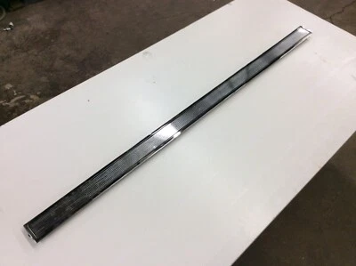 Chevy Malibu Chevelle Wagon 1965 original puerta trasera moldura 4498405 forma de conductor Foto 1 de 4