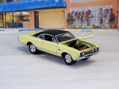 Oldsmobile 442 Cutlass 1967 67 amarillo para tablero caja de herramientas interior Foto 1 de 4