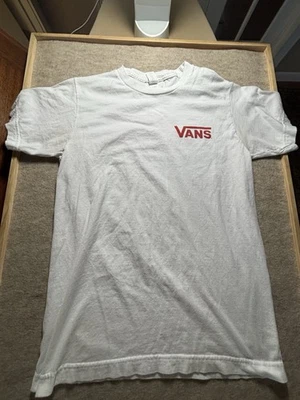 Camiseta blanca manga corta Vans Off The Wall. Hombre Pequeño Foto 1 de 4