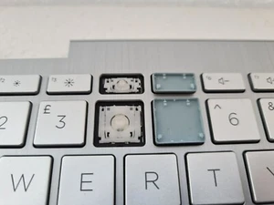 HP 14-DV 14-DW 14M-DW 14-DY 15-ER *Single* SILVER UK Keyboard Key 490.0MQ07.CP0U - Picture 1 of 4