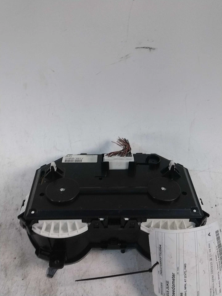 2015 Nissan JUKE Speedometer Gauge Purple OEM Used 85K Miles Scuffs - Image 1 of 4