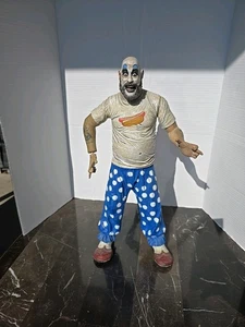 Captian Spalding 18 Inch Figurine 2002 Tested Working Rare - Picture 1 of 12