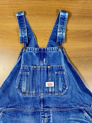 Macacão jeans azul masculino Round House carpinteiro faroeste 46X32 - Imagem 1 de 4