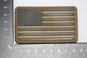 PARCHE DE BANDERA DE 50 ESTRELLAS DE GOMA DEL EJÉRCITO DE EE. UU. 2 X 3 1/4 - Imagen 1 de 1