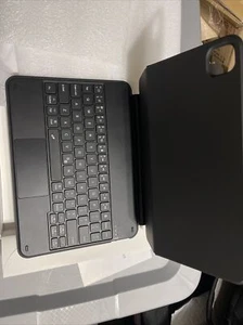 FDQI Floating Keyboard Case With Trackpad Model: DJC-MC11 - Picture 1 of 7