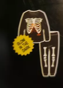 Glow In The Dark Halloween 2pc PJ Pajamas Set SKELETON Boys size S(6/7) #LTCH - Picture 1 of 2