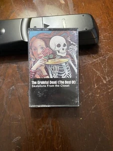 Grateful Dead Cassette, Skeletons From The Closet (1974, Warner Bros. Records - Bild 1 von 5