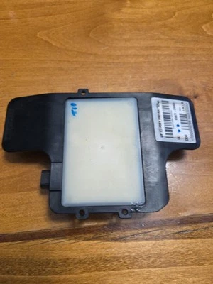 Módulo de punto ciego Kia Sportage 2018-2022 lado derecho, pasajero (T10) Foto 1 de 4