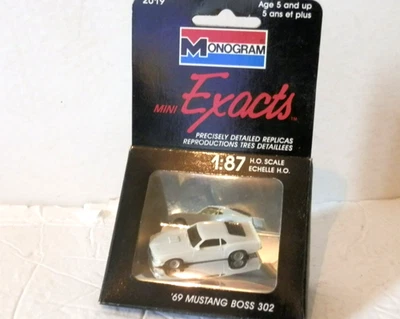 Monogram Mini Exacts 1:87 HO Scale White '69 Mustang Boss 302 - Image 1 of 4