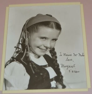 AUTÓGRAFO NIÑO ACTOR MARGARET O'BRIEN FIRMADO MUY JOVEN FOTO FIRMADA DE COLECCIÓN - Imagen 1 de 3