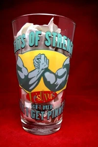 FEATS OF STRENGTH NO HA TERMINADO HASTA QUE ME FIJEN VASO DE PINTA Seinfeld festivus ¡nuevo! - Imagen 1 de 5