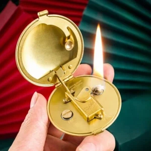 Round Handmade Mechanical Vintage Lighter 1935 Compact Brass Antique Collectible - Picture 1 of 9
