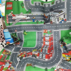 Lego City Fire + Alfombra de Juego Aeropuerto 80cm X 70cm LEGO MAT PLAY Sheet - Imagen 1 de 7