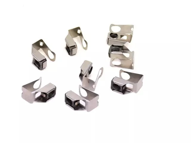 Genuine Mopar Lock Nut Mounting Right Side 06508305AA — 第 1/4 张图片