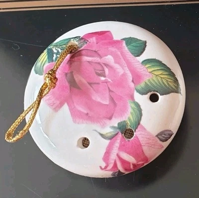 Pomander To Put In Wardrobe - Image 1 of 2