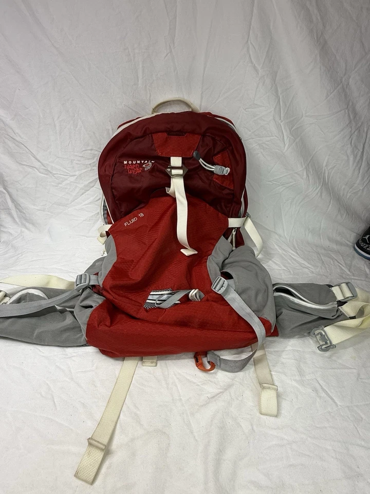 Mountain Harder Fluid 18 Hiking Trail Backpack with Support Straps Red/white - Image 1 of 4