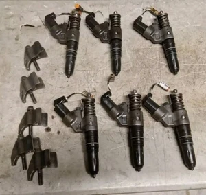 Set of 6 Cummins ISM11 M11 QSM11 Diesel Fuel Injectors 3074219 And 6 Clamps - Picture 1 of 4