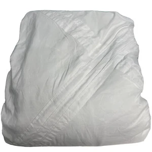 White Comforter 84x90 Pattern on top (Store Return) Full/Queen - Picture 1 of 16