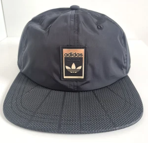 Adidas Originals Superstar Snapback Hat Cap Adjustable Strapback Mens Black Gold - Picture 1 of 14