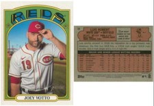 2021 Topps Heritage Joey Votto Front w/ Luis Robert WRONG BACK ERROR Card #33 SP