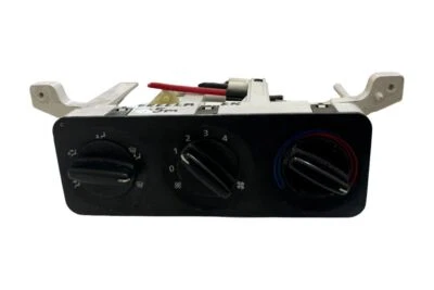 Land Rover Freelander 2005 Climate control unit module ONV25025 — 第 1/4 张图片