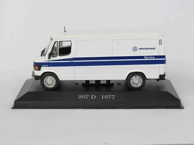 DIE-CAST TRUCK CAMION VAN MERCEDES BENZ 207 D 1977 - DE AGOSTINI 1:43 #65 - Immagine 1 di 2