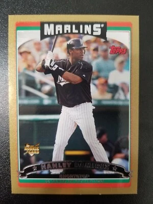 2006 Topps Hanley Ramirez Gold Rookie - 1397/2006 Rookie Card - Image 1 of 2