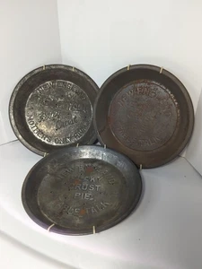 3er Set Vintage Table Talk New England Flockige Kruste Blech Kuchenform 9,5" mit Aufhänger - Bild 1 von 8