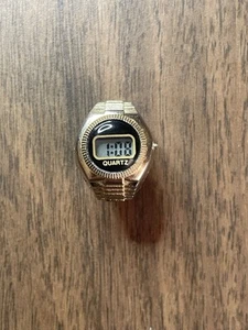 New Vintage Quartz LCD Digital Ring Watch -Tested- Works Runs w/New Battery - Picture 1 of 10