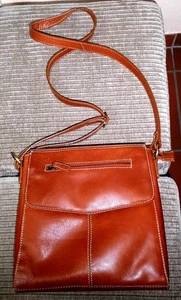 CLARKS Damen-Handtasche / echt LEDER / braun / Innentaschen - sehr guter Zustand - Bild 1 von 6