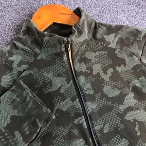 Lululemon Surge Warm 1/2 Zip Jacquard Pullover Size Medium Green Camo LM3CGCS - Picture 1 of 9
