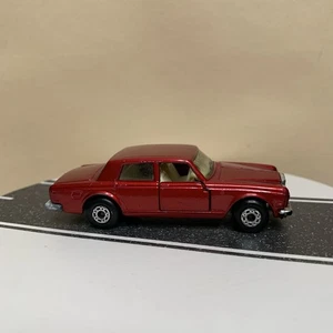 Matchbox Lesney Superfast #39 Rolls Royce Silver Shadow II Sedan Red 1:64  - Picture 1 of 13