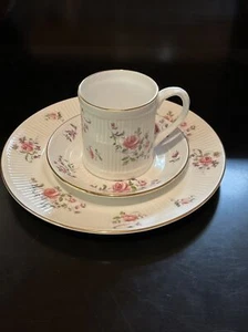 Vtg Crown Staffordshire Fine Bone China Ribbed Demitasse Cup Saucer & Plate 8oz - Picture 1 of 24